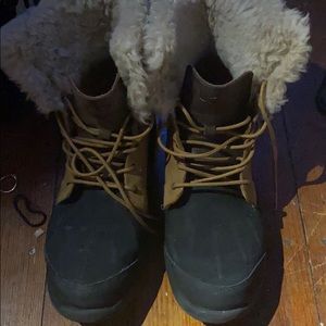 Ugg winter boots